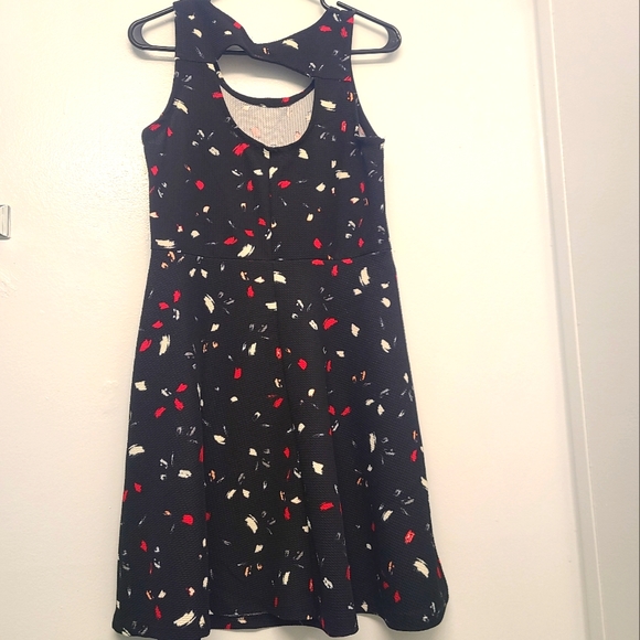 Lily Morgan Black Dress - Picture 2 of 3